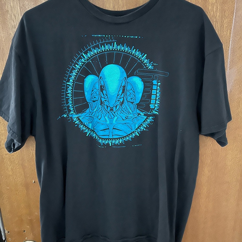 West world Tee
